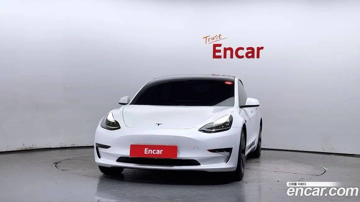 Tesla Model 3 2021 из KR, фото 3