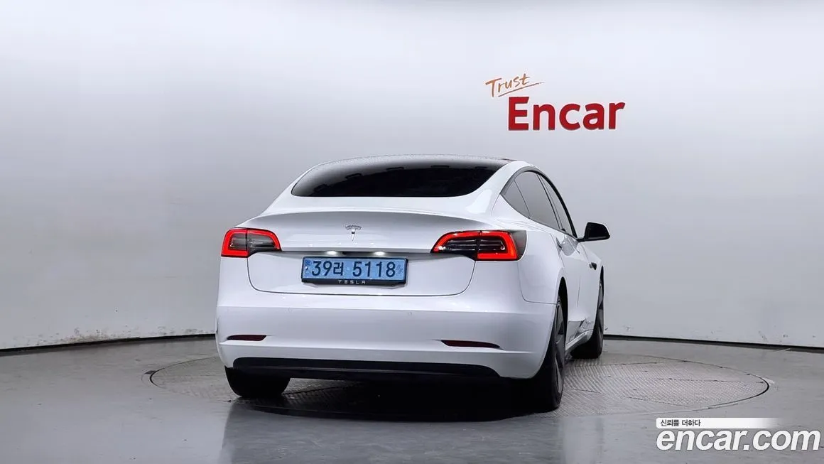 Tesla Model 3 2021 из KR, фото 4