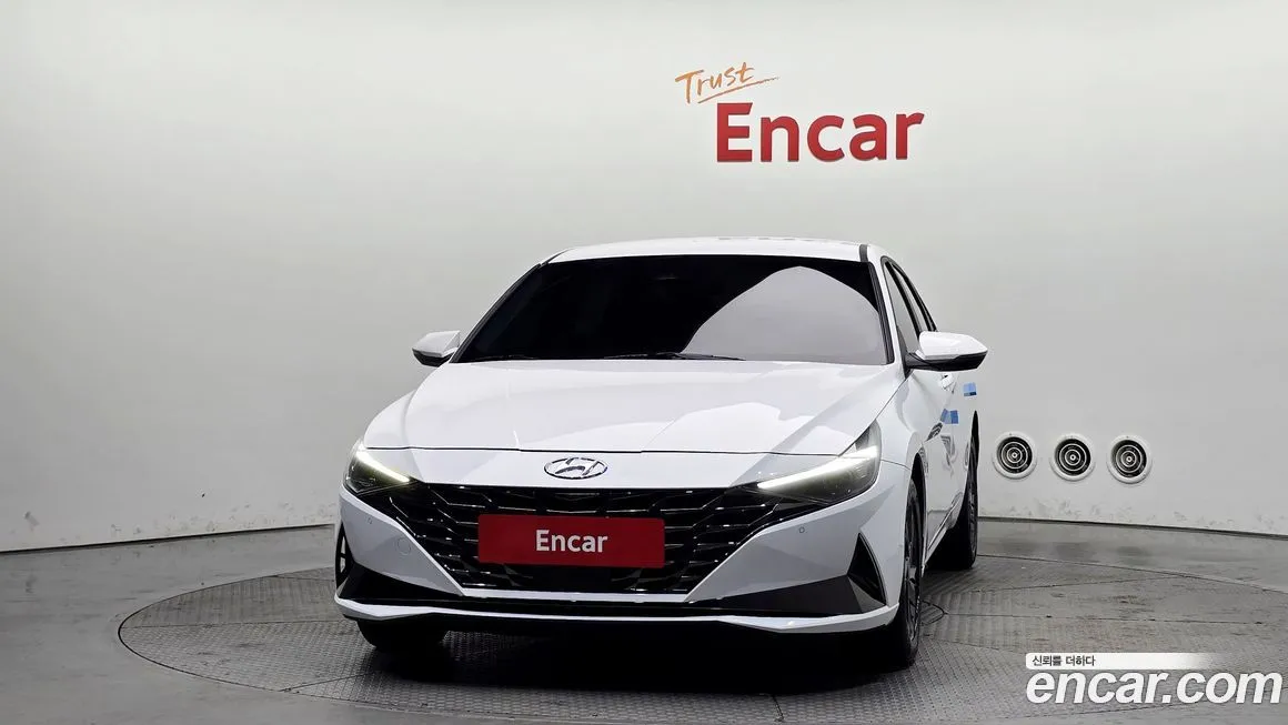 Hyundai AVANTE 2023 из KR, фото 3