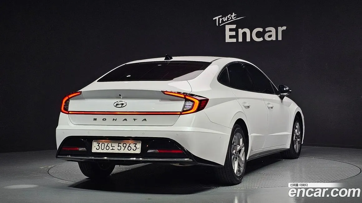 Hyundai Sonata — фото 2
