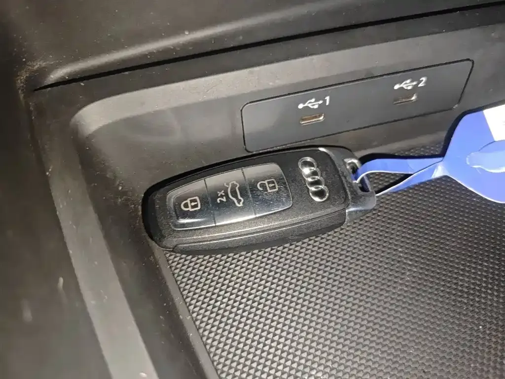 Audi A3 2023 из CN, фото 9