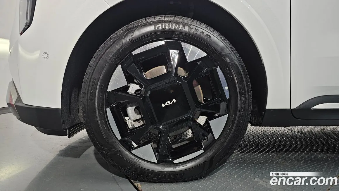 Kia Carnival 2025 из KR, фото 5