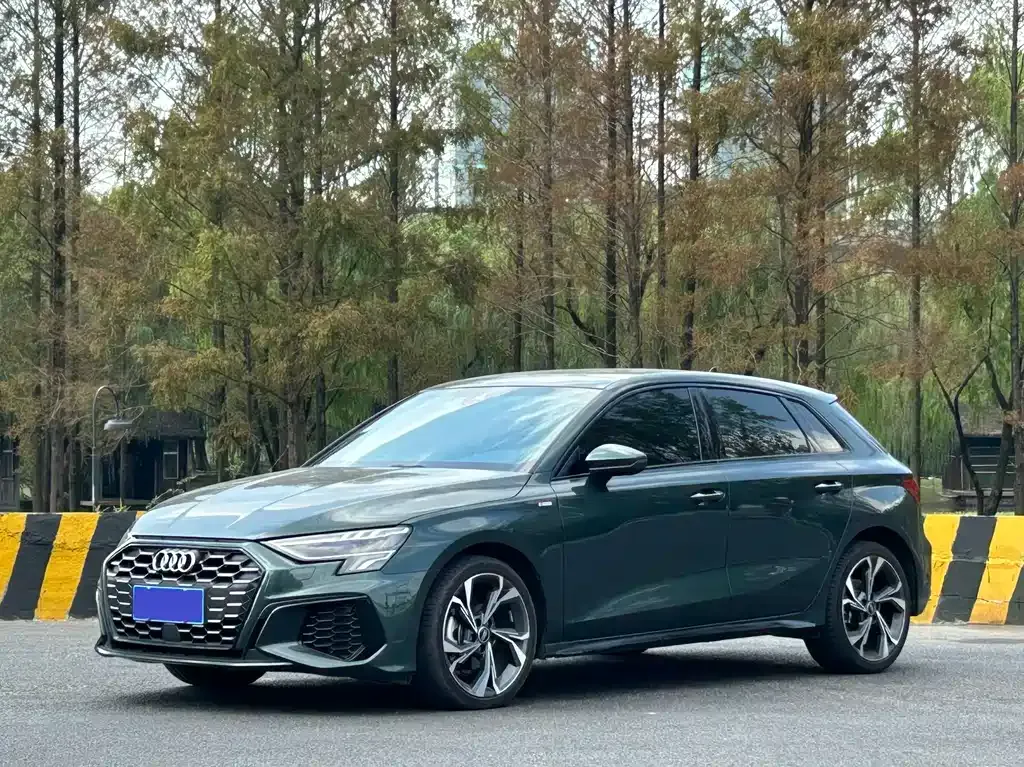 Audi A3 2022 из CN, фото 1