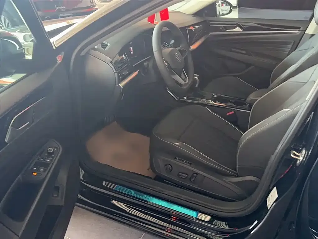 [object Object] Passat 2024 из CN, фото 3