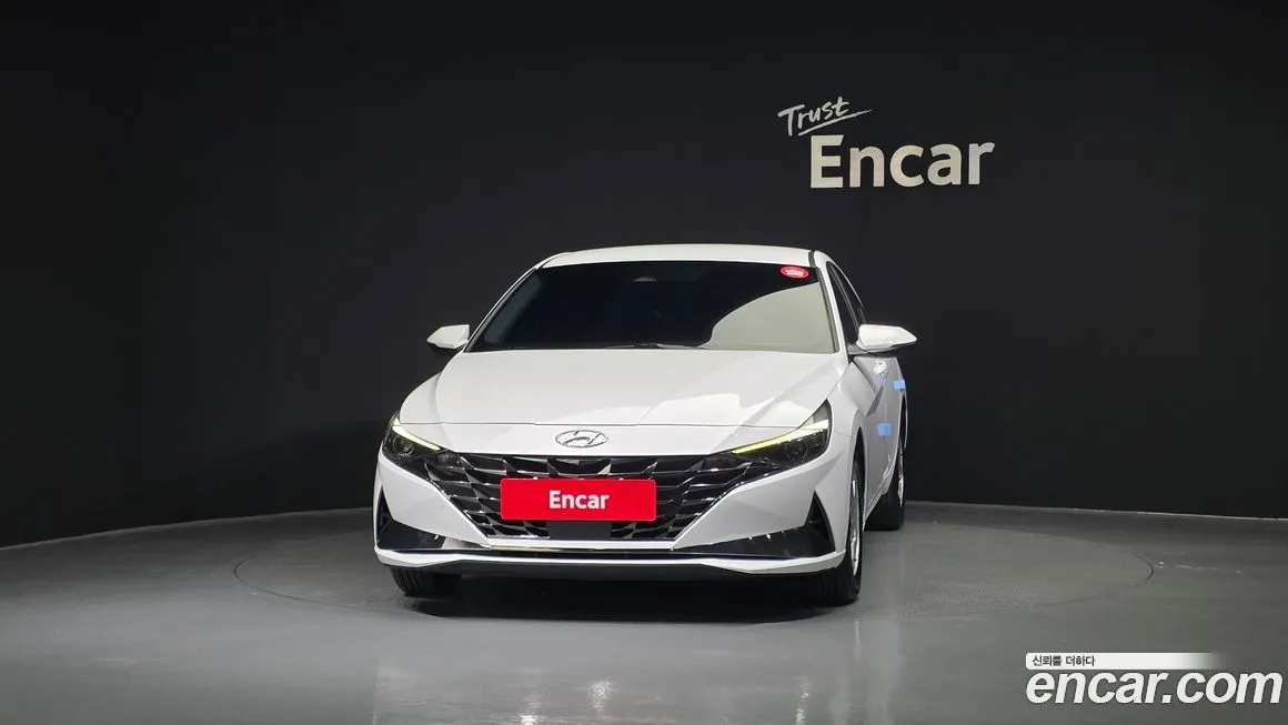 Hyundai AVANTE 2022 из KR, фото 3