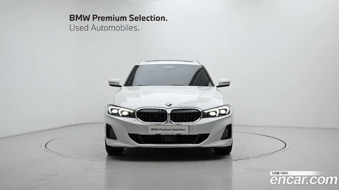 BMW 3-Series 2023 из KR, фото 3