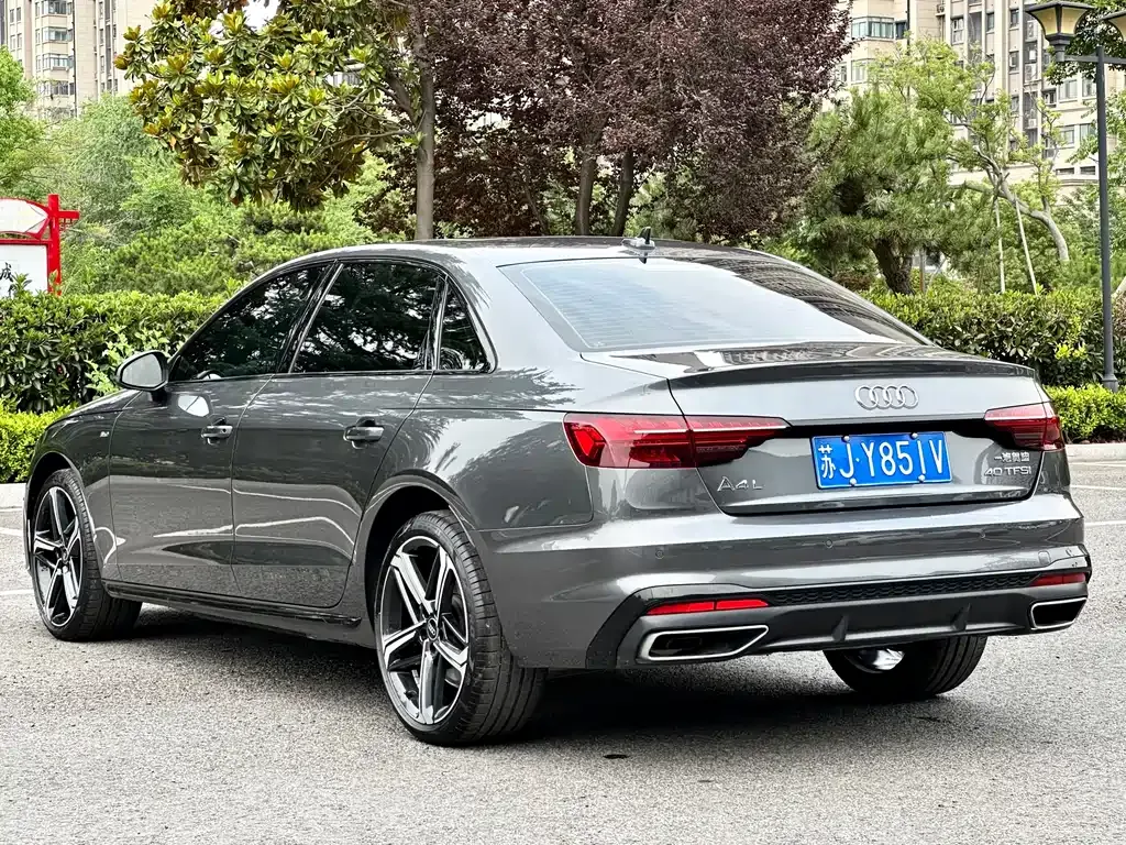 Audi A4L — фото 6