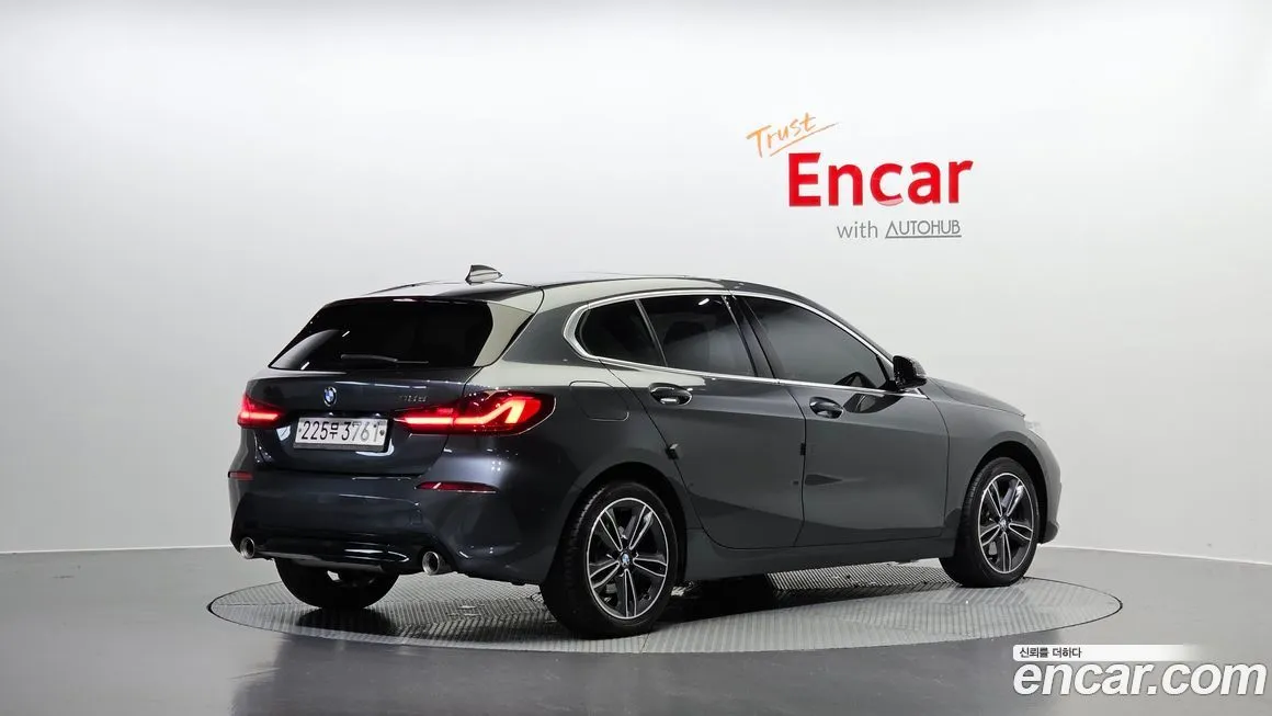 BMW 1-Series 2021 из KR, фото 2