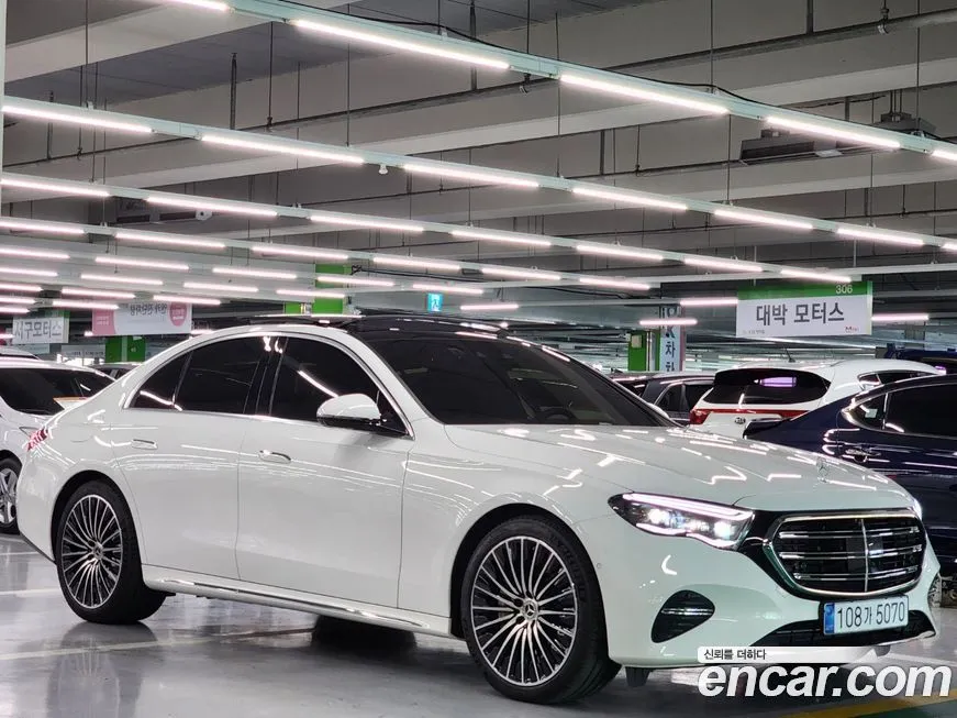 Mercedes-Benz E-Class 2024 из KR, фото 2