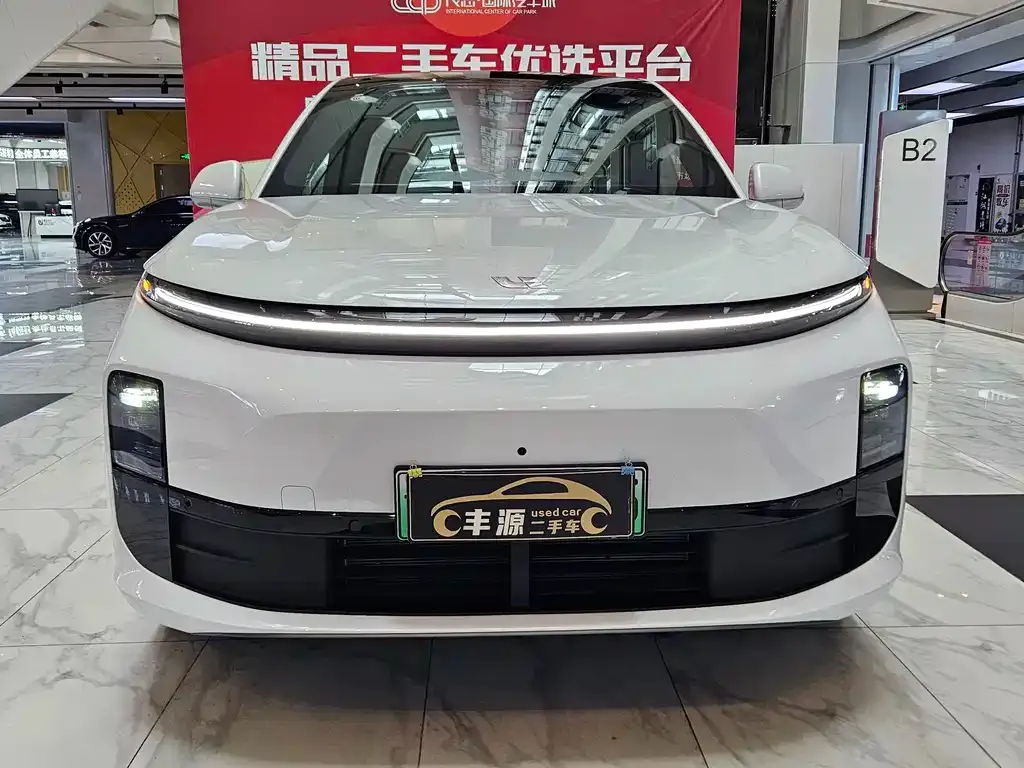 Li Auto L6 2024 из CN, фото 2