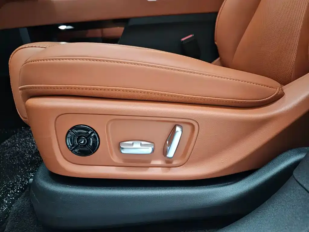 Li Auto L6 2024 из CN, фото 6
