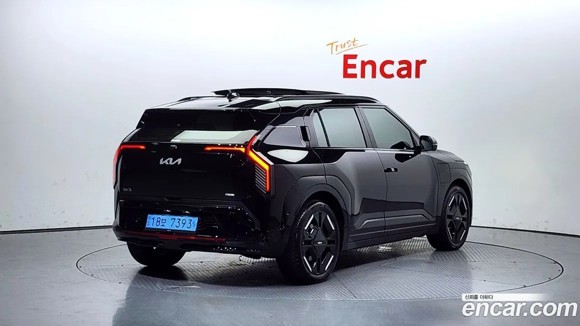 Kia EV3 — фото 2