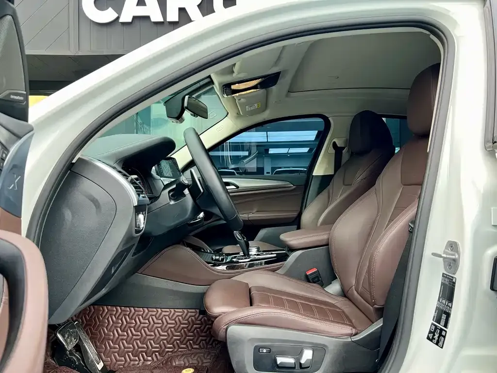 BMW X4 2021 из CN, фото 7