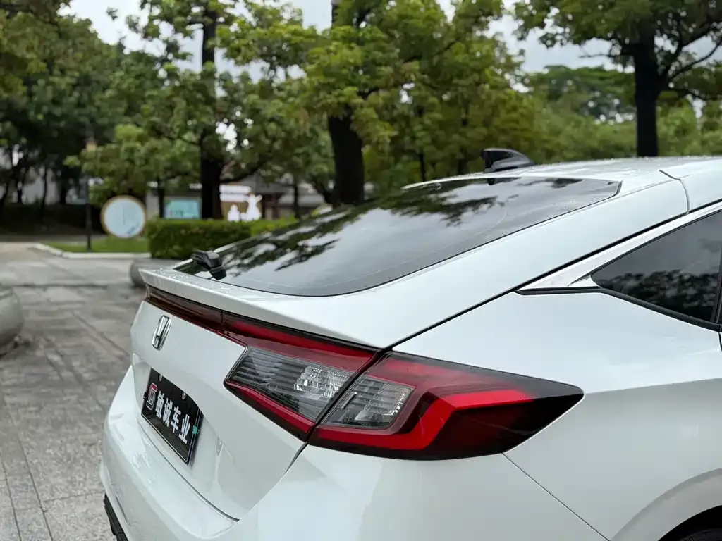 Honda Integra — фото 8