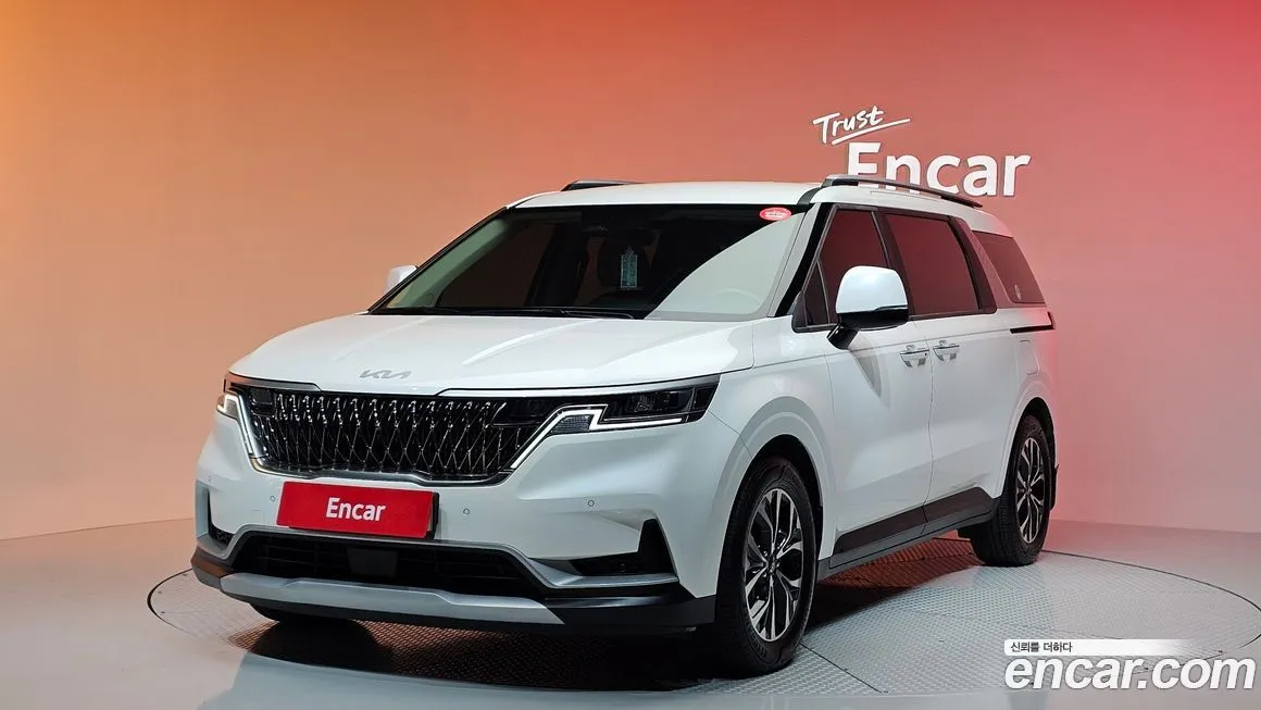 Kia Carnival 2023 из KR, фото 1