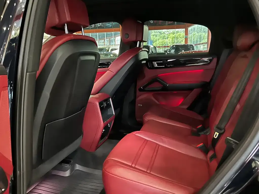 Porsche Cayenne 2022 из CN, фото 8