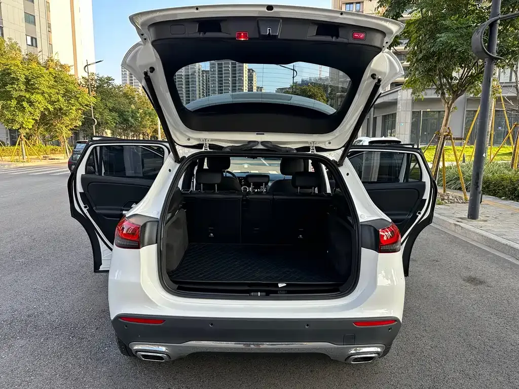Mercedes-Benz GLA 2023 из CN, фото 10