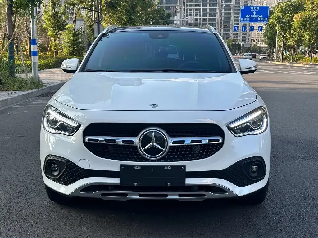 Mercedes-Benz GLA 2023 из CN, фото 2