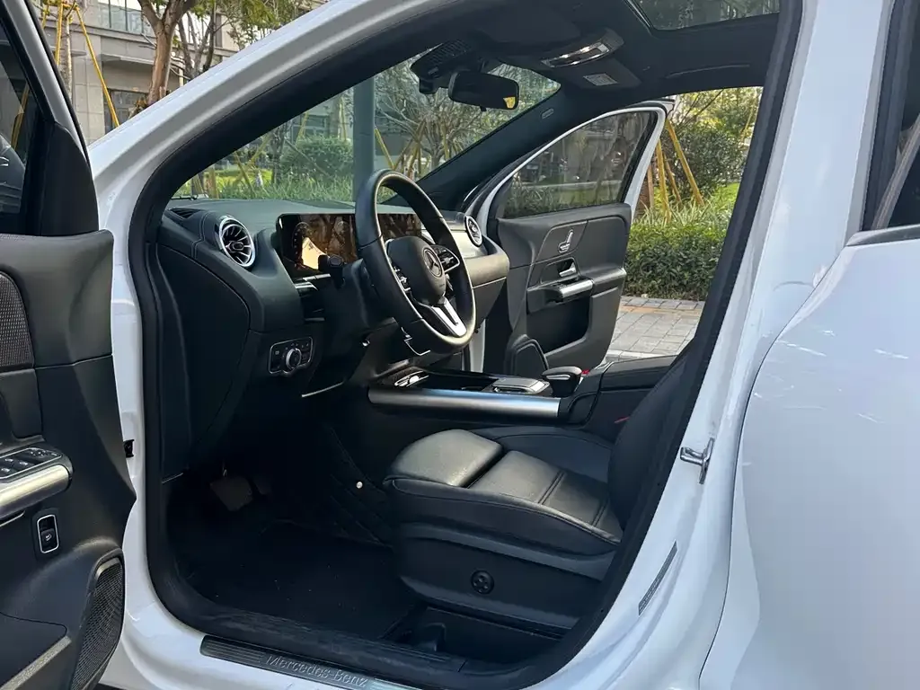 Mercedes-Benz GLA 2023 из CN, фото 9