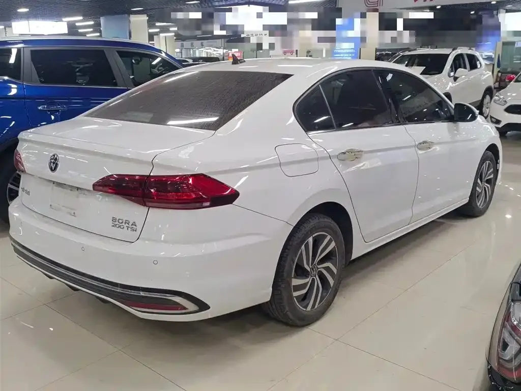 Volkswagen Bora 2023 из CN, фото 7