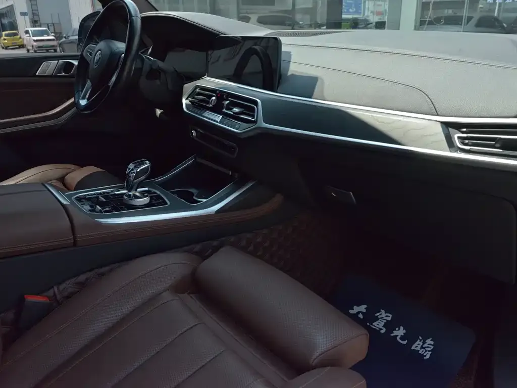 BMW X7 2021 из CN, фото 7