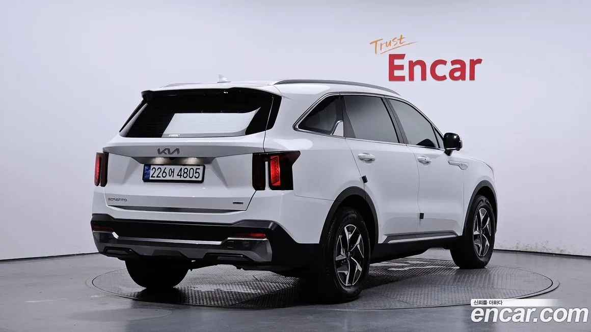 Kia Sorento 2024 из KR, фото 2
