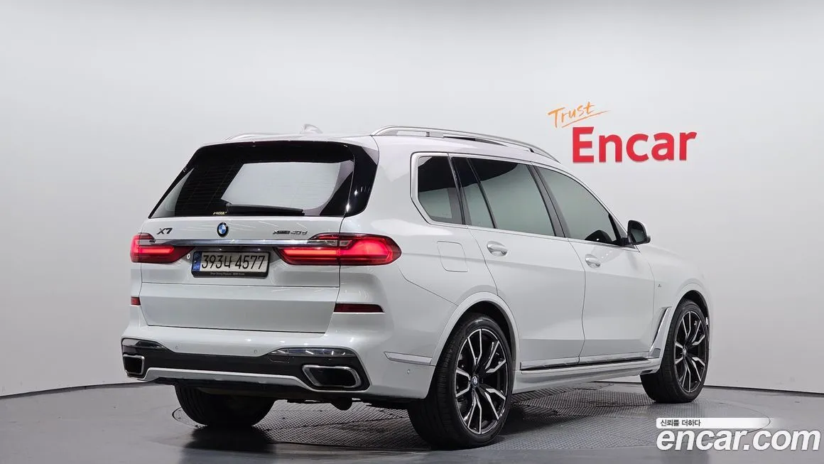 BMW X7 — фото 2