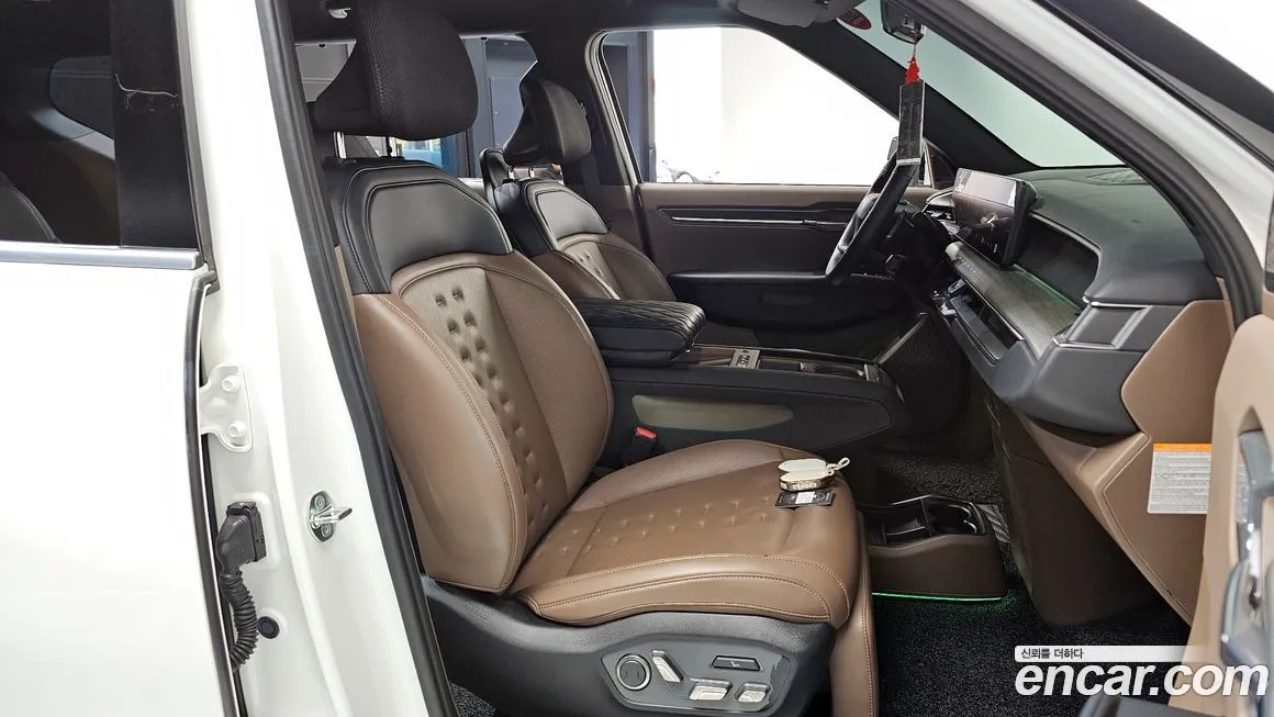Kia EV9 2024 из KR, фото 10