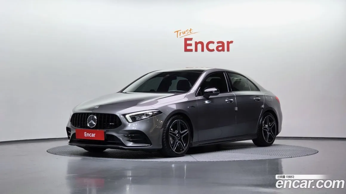 Mercedes-Benz A-Class — фото 1