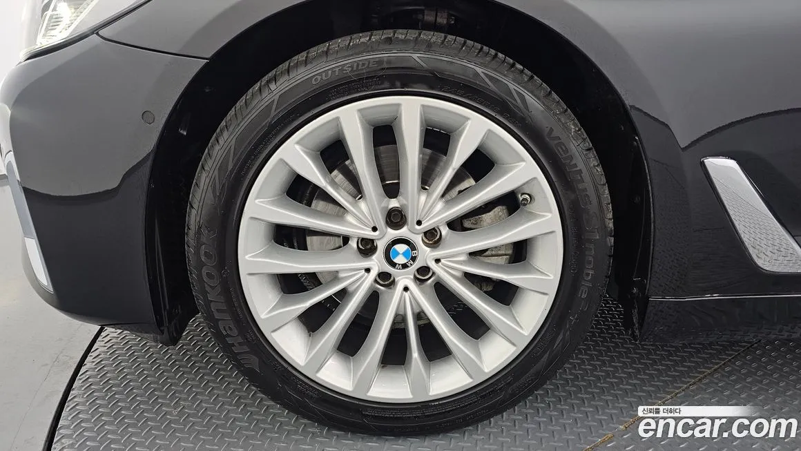 BMW 5-Series 2021 из KR, фото 5