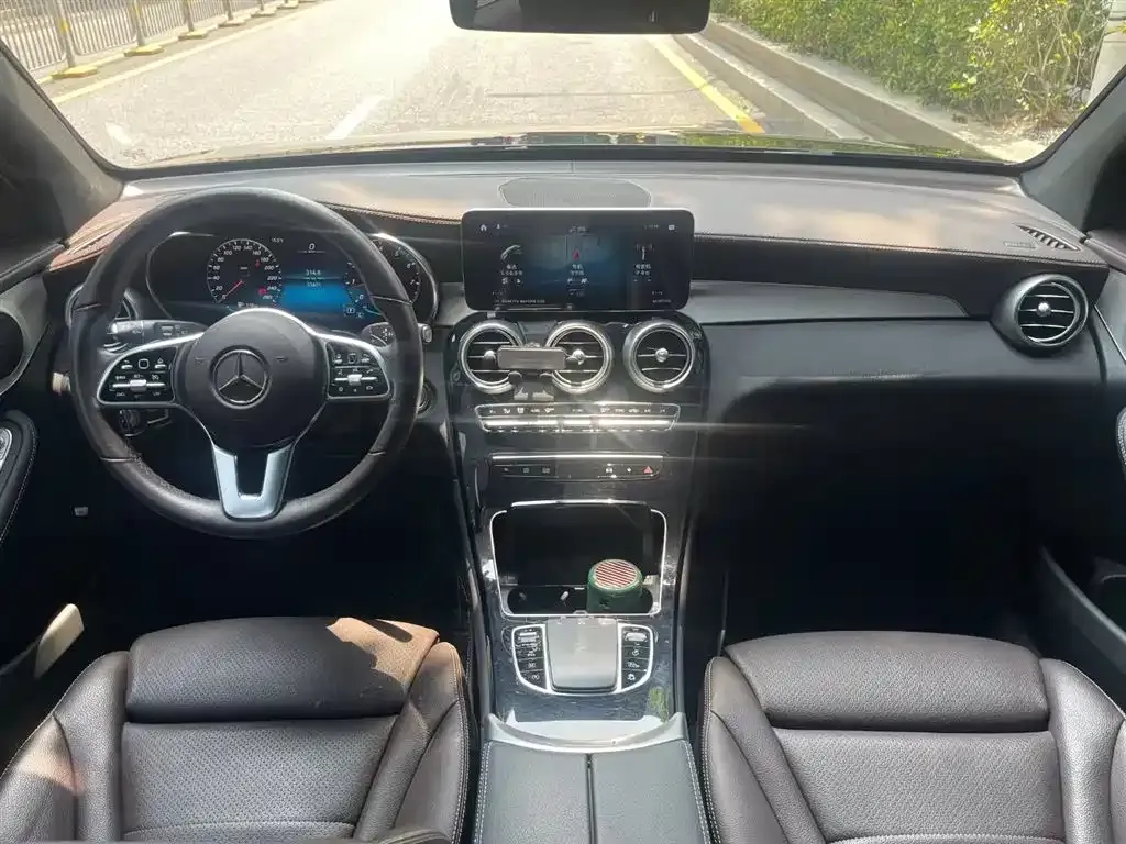 Mercedes-Benz GLC 2023 из CN, фото 8
