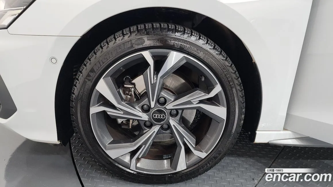 Audi A3 2023 из KR, фото 5