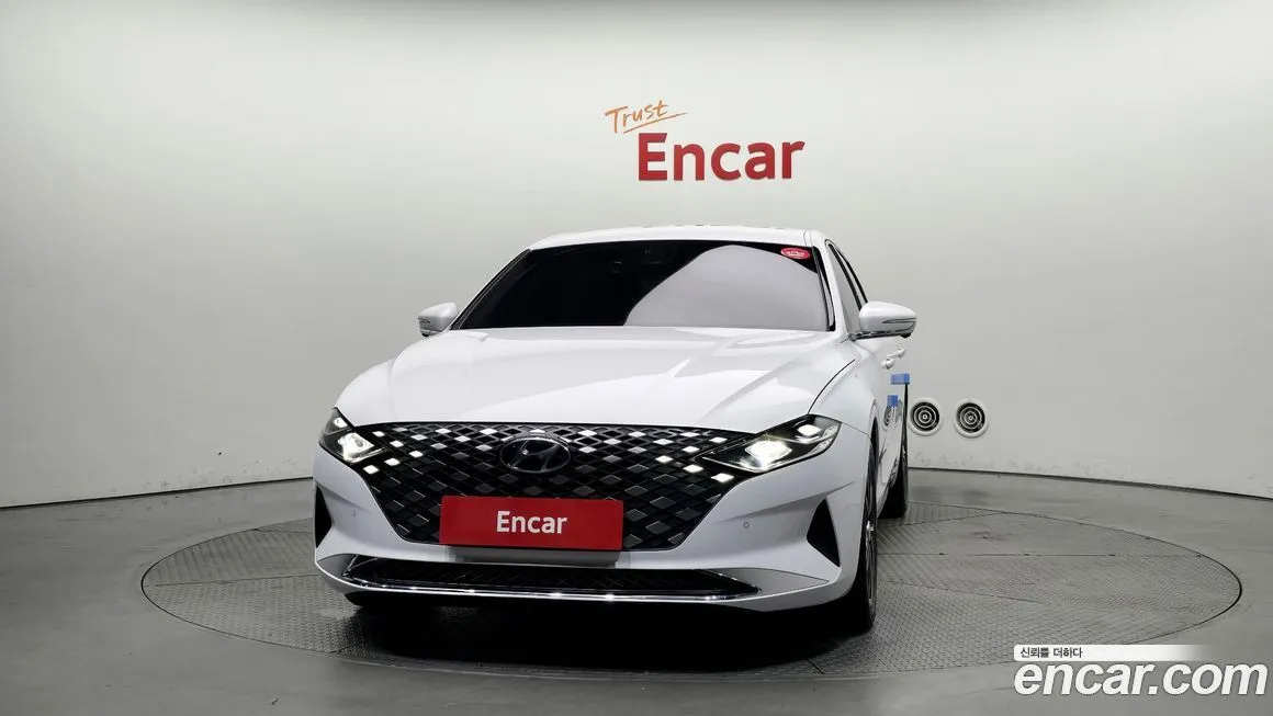 Hyundai Grandeur 2023 из KR, фото 3