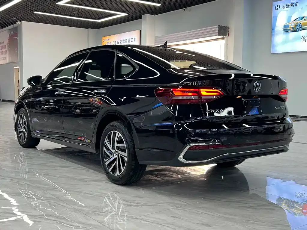 Volkswagen Lavida 2023 из CN, фото 2