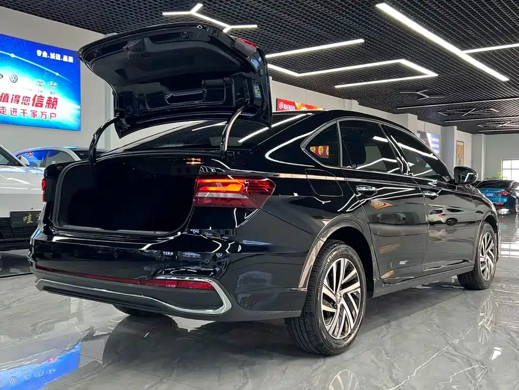 Volkswagen Lavida 2023 из CN, фото 5
