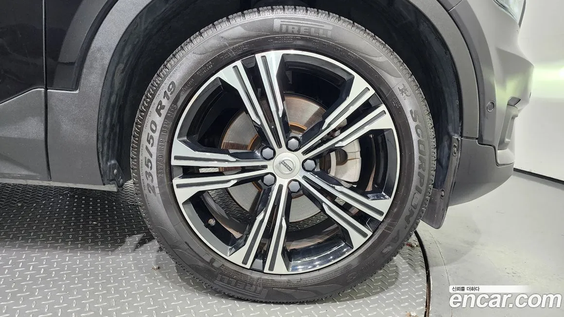 Volvo XC40 2021 из KR, фото 5