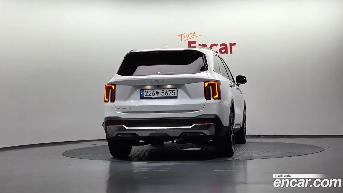 Kia Sorento 2024 из KR, фото 4