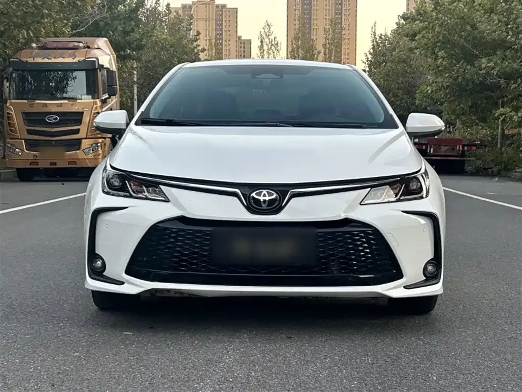 Toyota Corolla 2025 из CN, фото 6