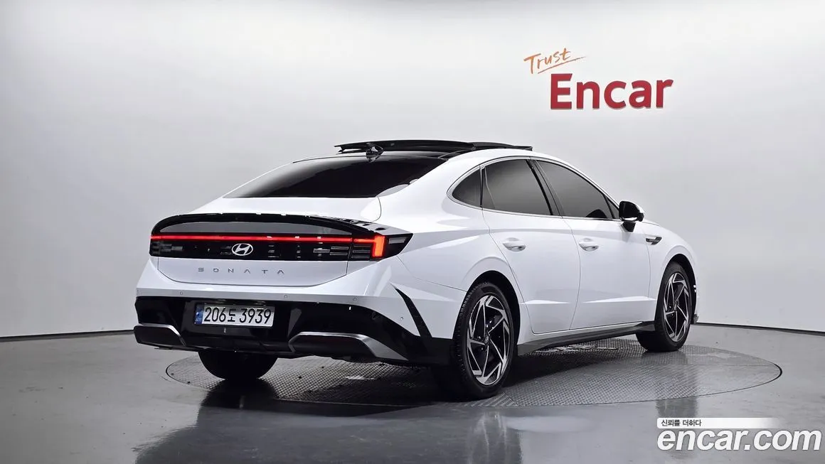 Hyundai Sonata 2024 из KR, фото 2