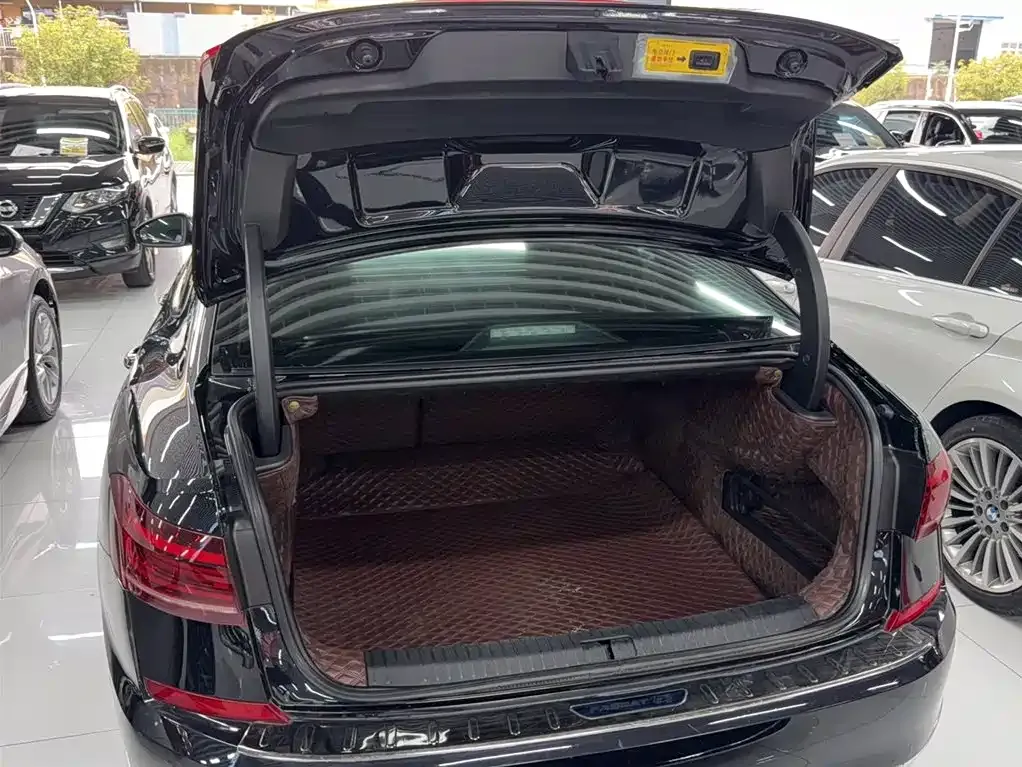 Volkswagen Passat 2022 из CN, фото 8