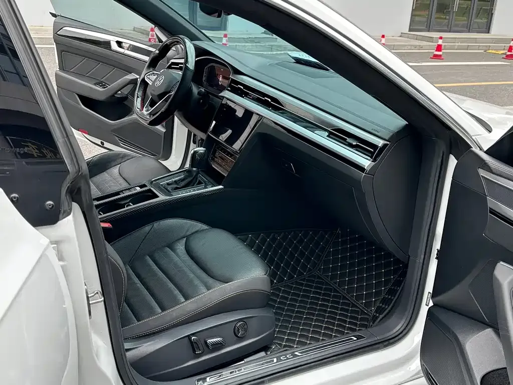 Volkswagen CC 2021 из CN, фото 8