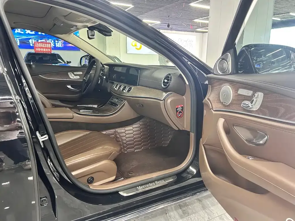 Mercedes-Benz E-Class 2021 из CN, фото 4