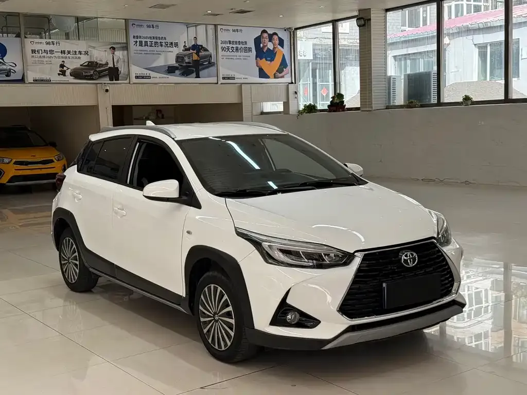 Toyota Yaris L 2022 из CN, фото 3