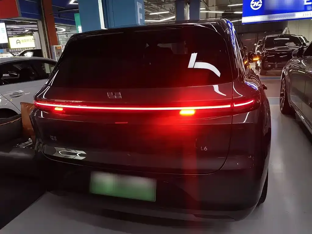 Li Auto L6 2025 из CN, фото 6