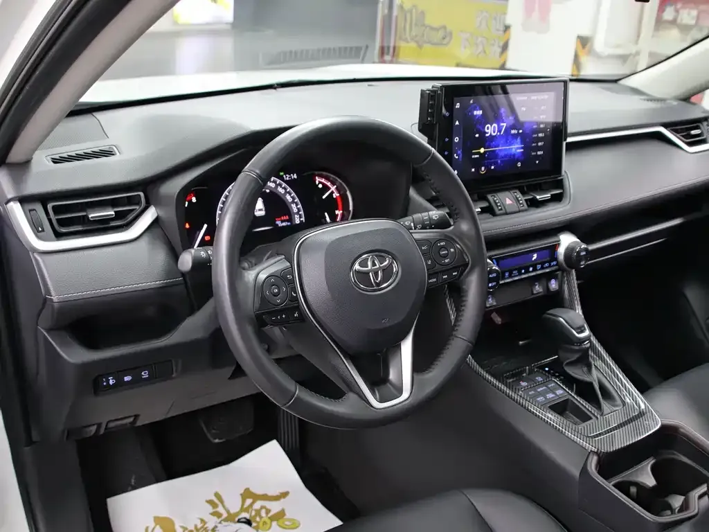 Toyota RAV4 2022 из CN, фото 5