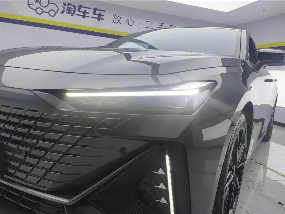 Changan UNI-V 2023 из CN, фото 5