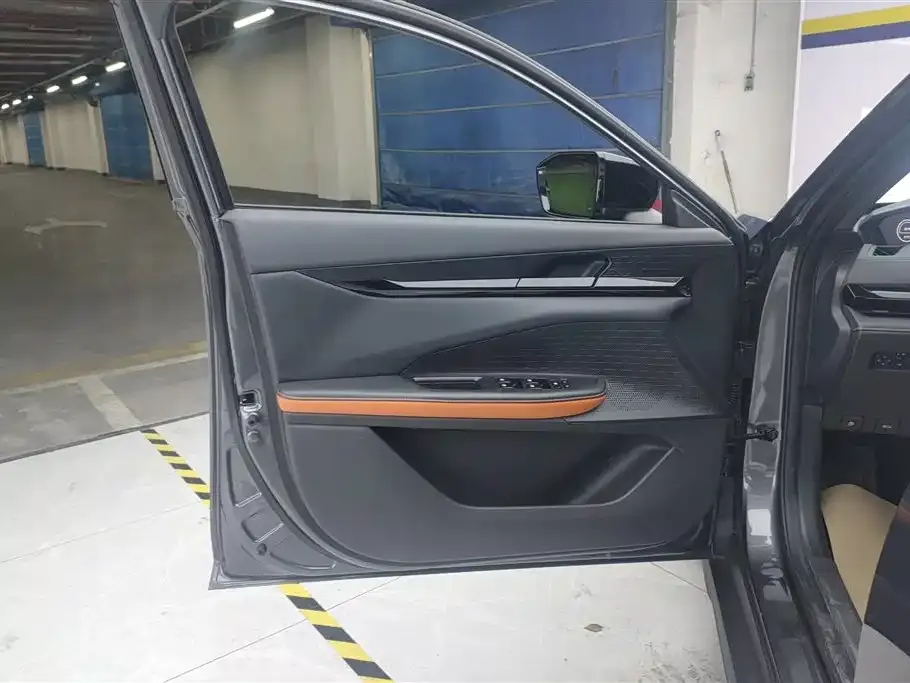 Changan UNI-V 2023 из CN, фото 7