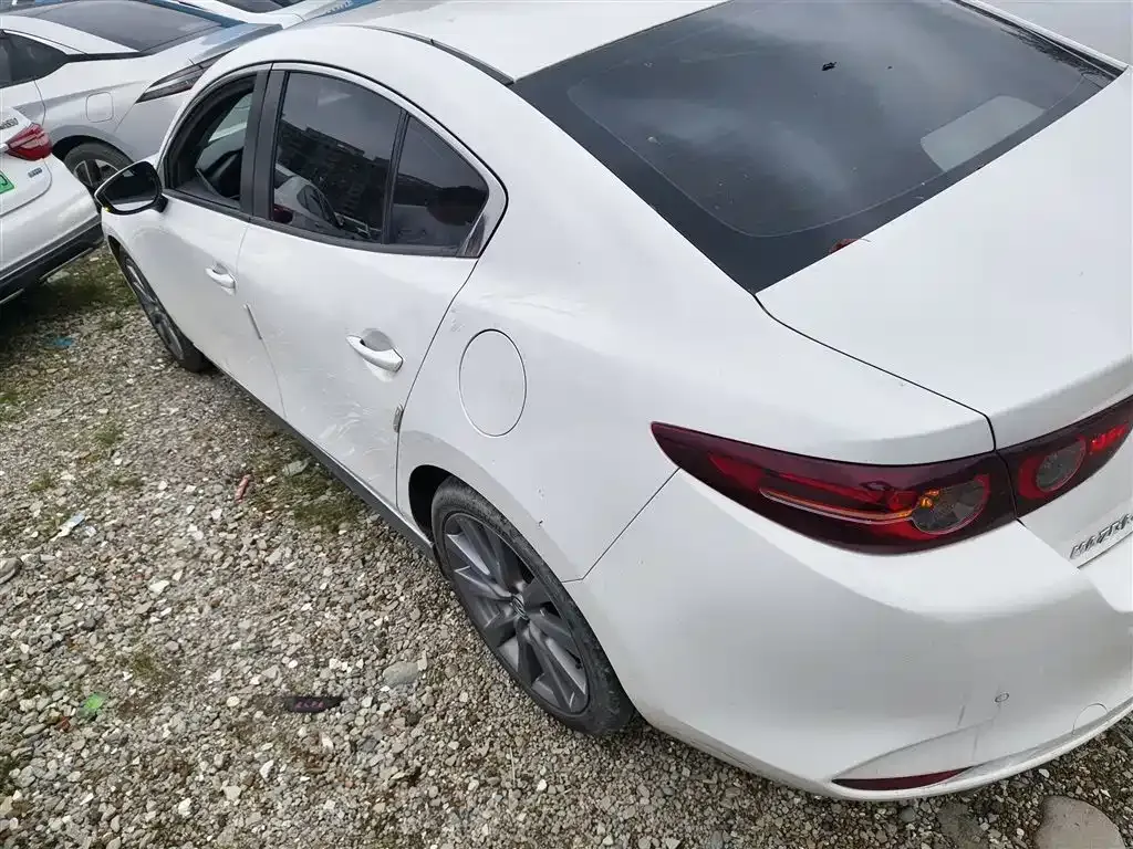 Mazda 3 Axela 2021 из CN, фото 5