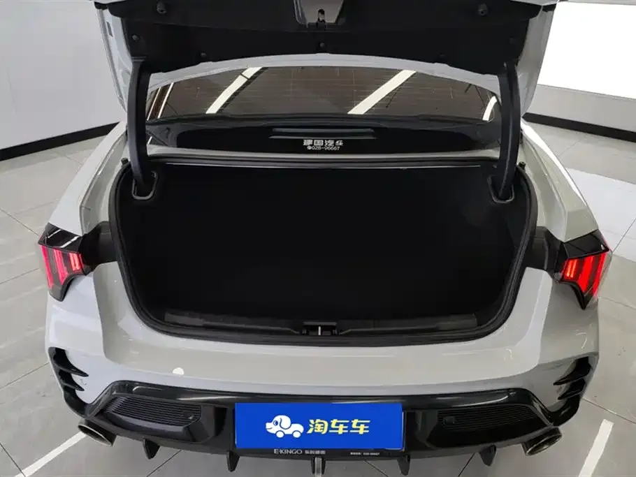 Lynk & Co 03 2023 из CN, фото 4