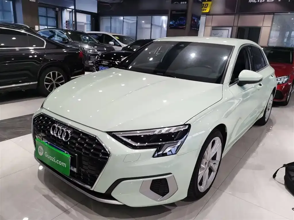 Audi A3 2021 из CN, фото 2